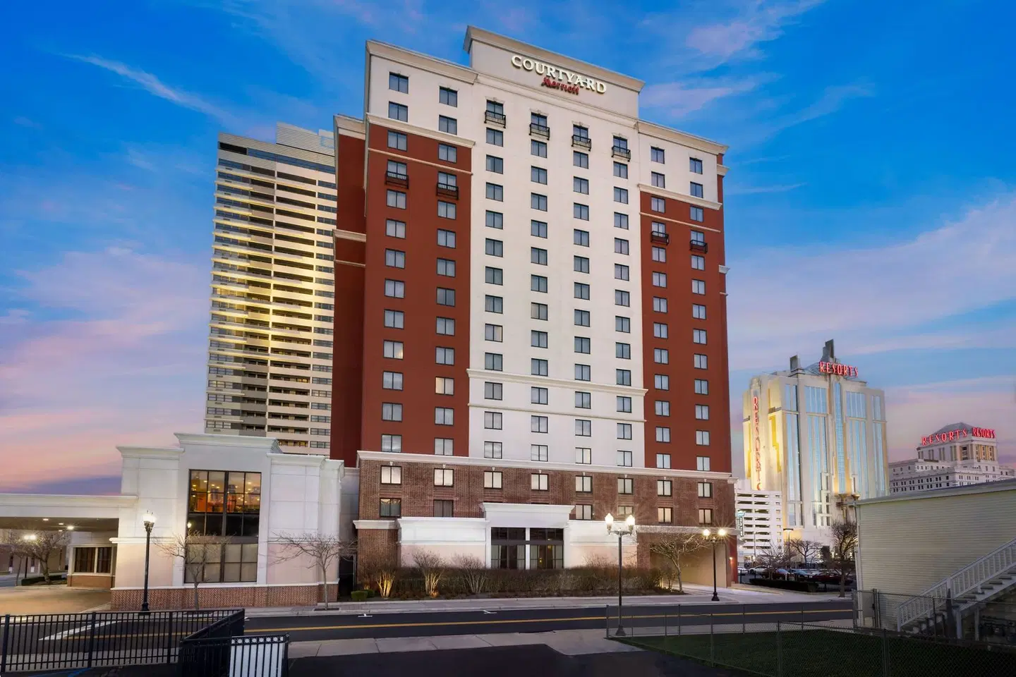 Courtyard by Marriott Atlantic City Beach Block EXTERIOR
