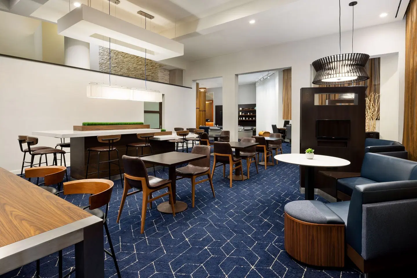 Courtyard by Marriott Atlantic City Beach Block Bar