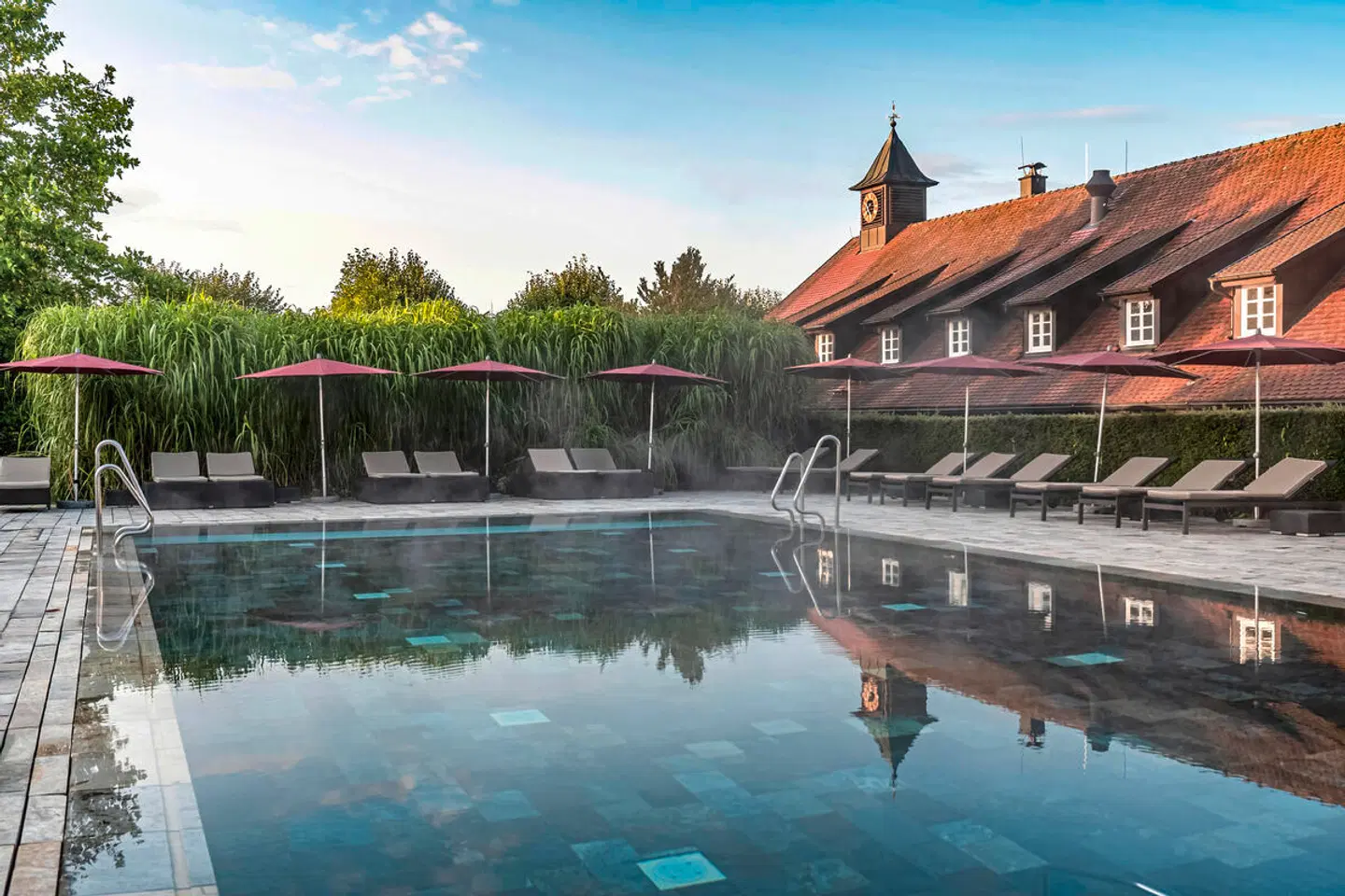 Wald & Schlosshotel Friedrichsruhe OUTDOOR_POOL