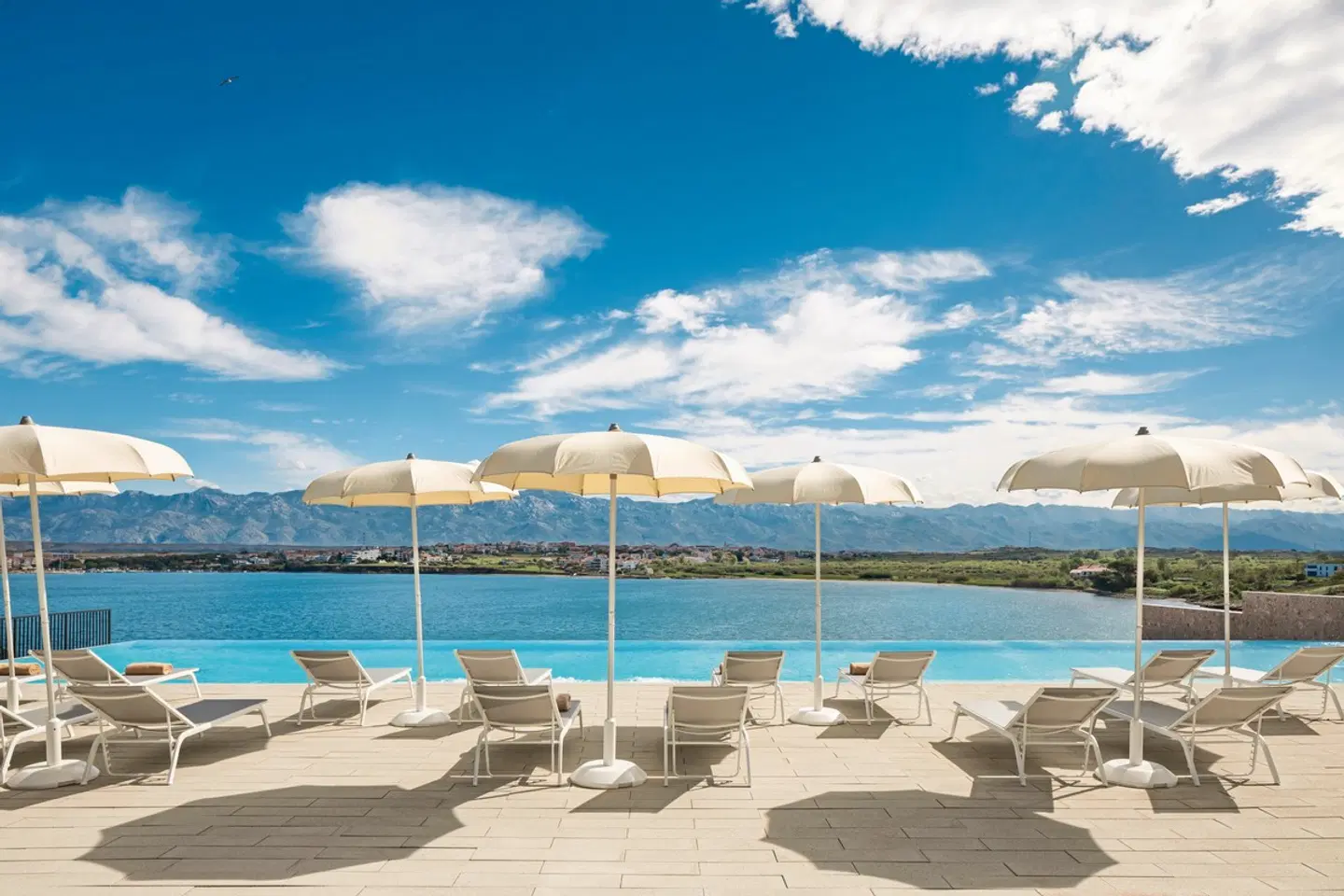 Aminess Style Camping Avalona Glamping Villas & Holiday Homes OUTDOOR_POOL