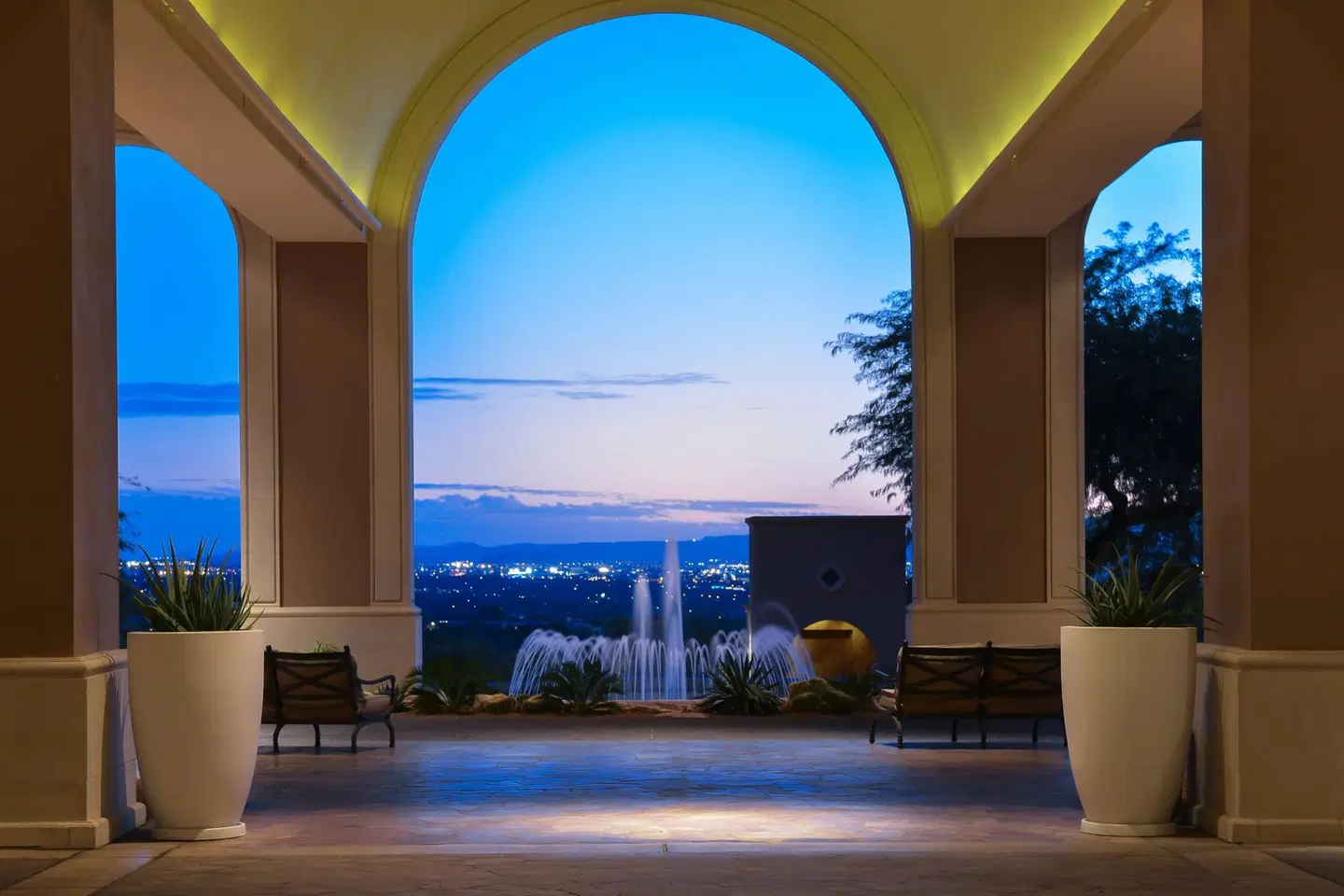 The Westin La Paloma Resort & Spa EXTERIOR