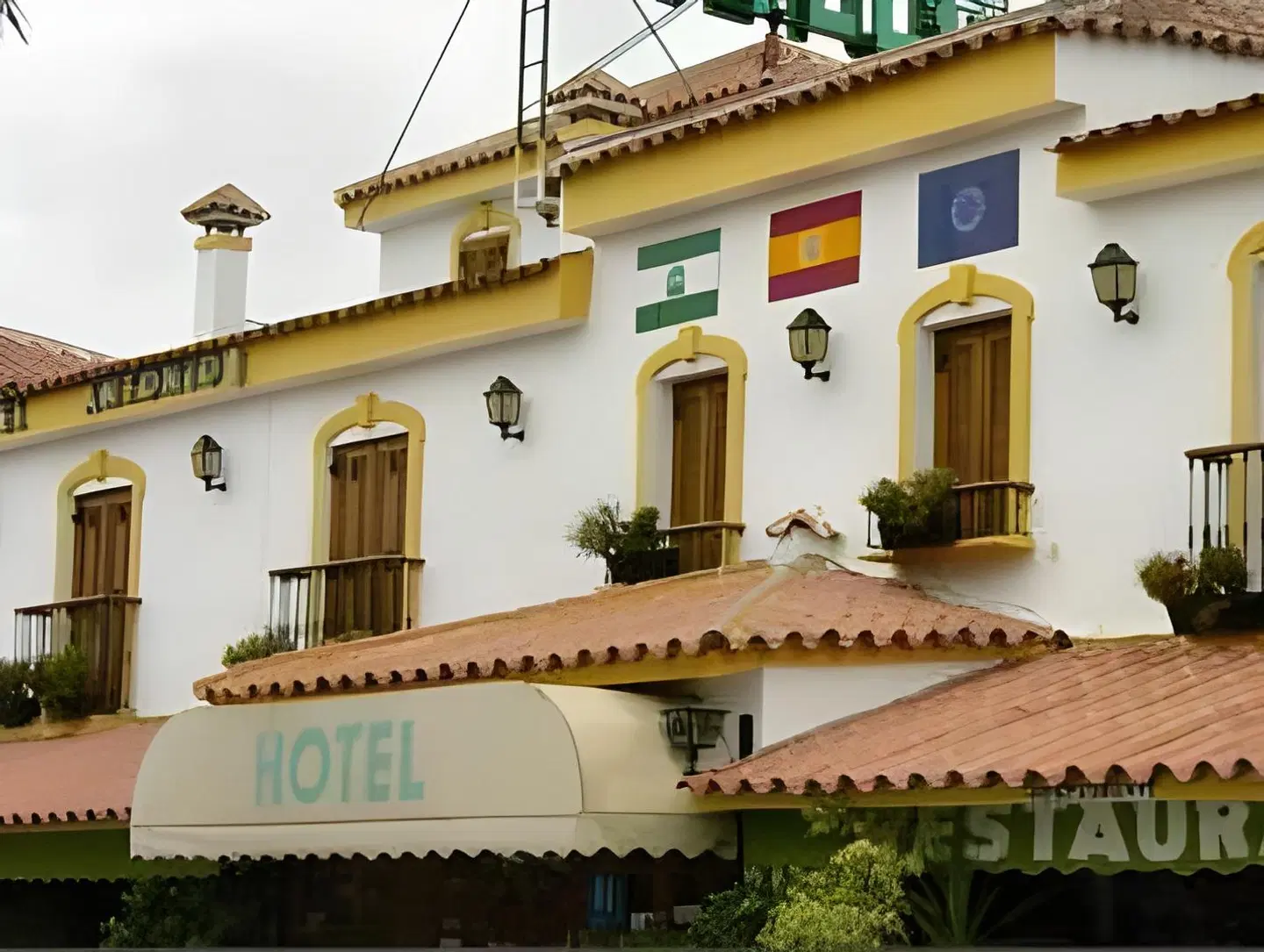 Antonio Conil EXTERIOR