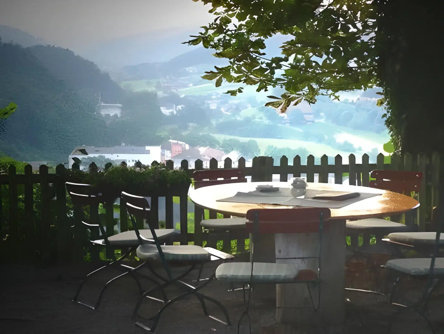 Schloß Hornberg Terrasse