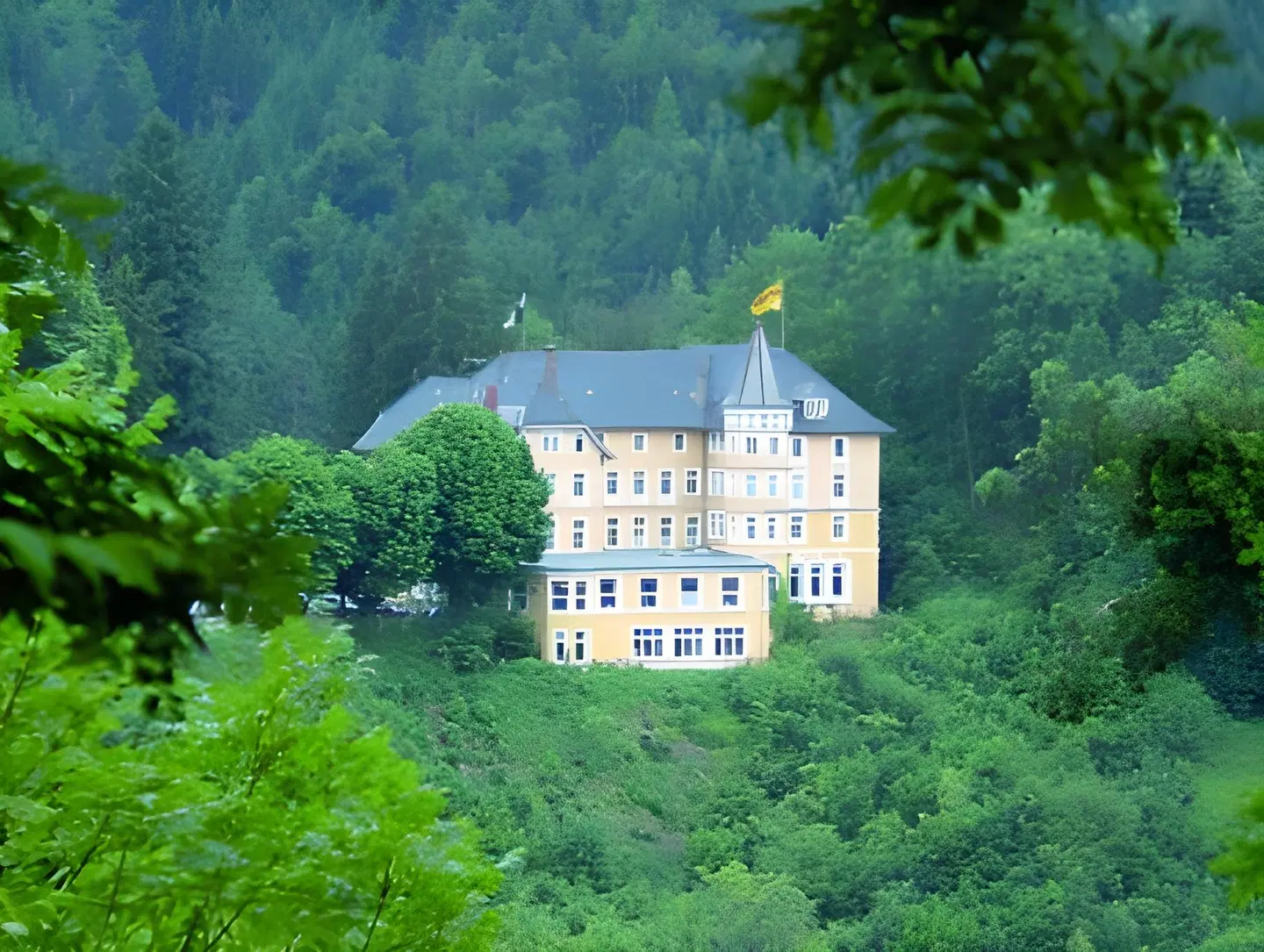 Schloß Hornberg EXTERIOR