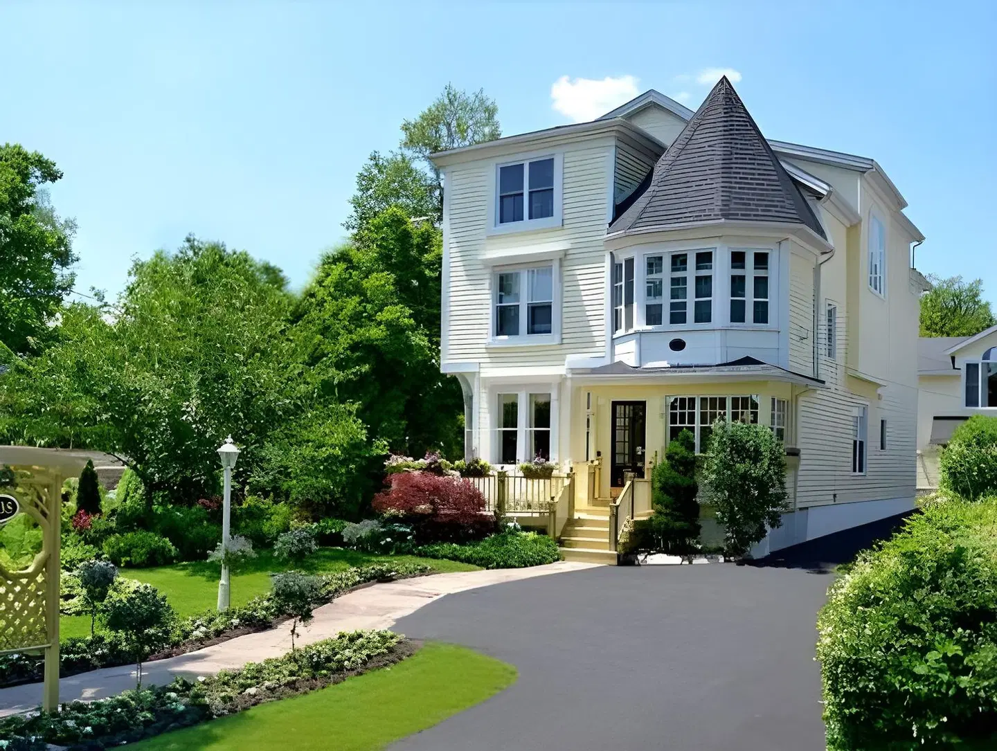 Bedham Hall B&B EXTERIOR