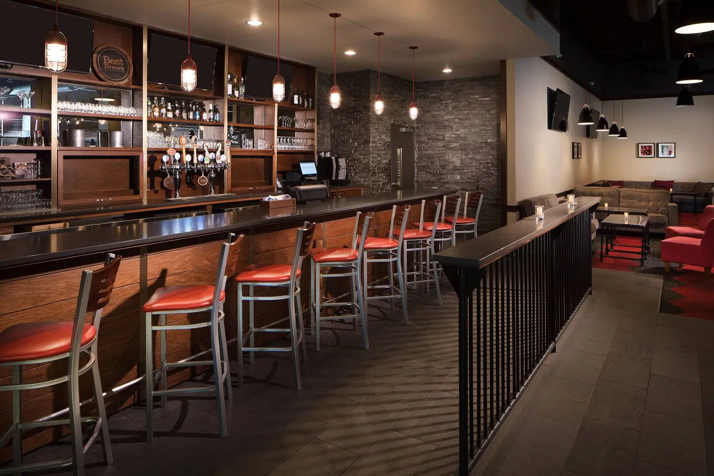 Four Points by Sheraton Seattle Airport South Bar