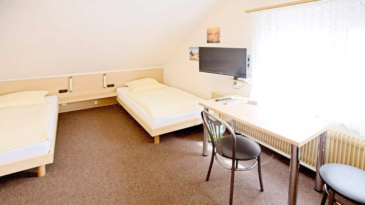Victoria ROOM_EXAMPLE
