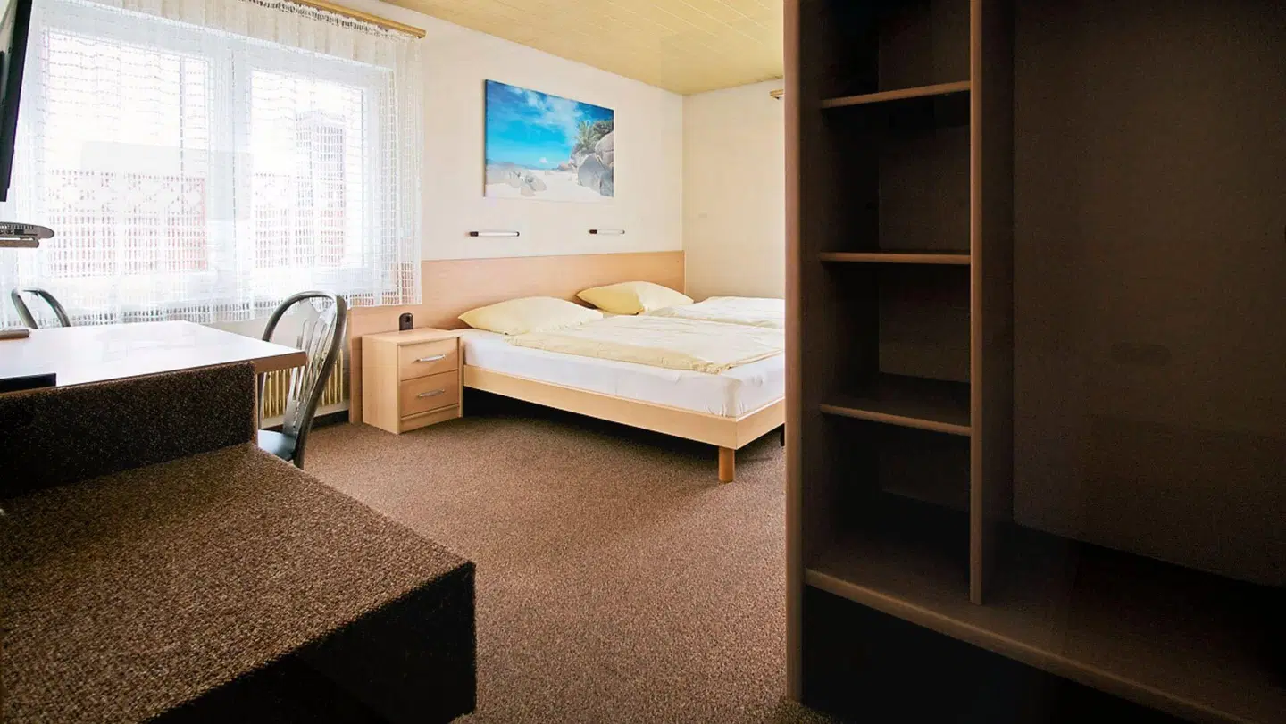 Victoria ROOM_EXAMPLE