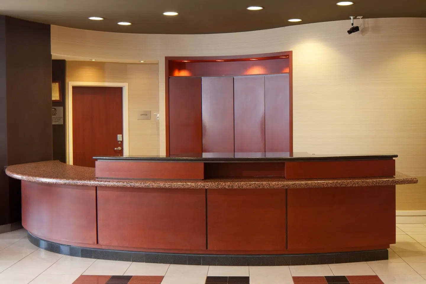 Courtyard by Marriott Lebanon LOUNGE_LOBBY
