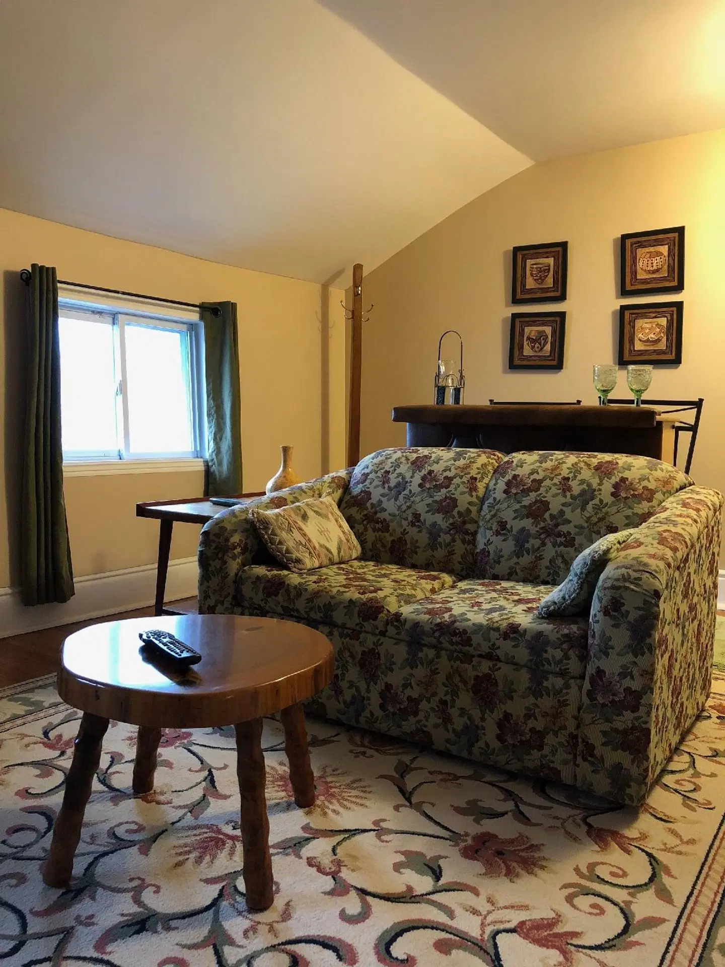 Blue Gables Bed and Breakfast ROOM_EXAMPLE