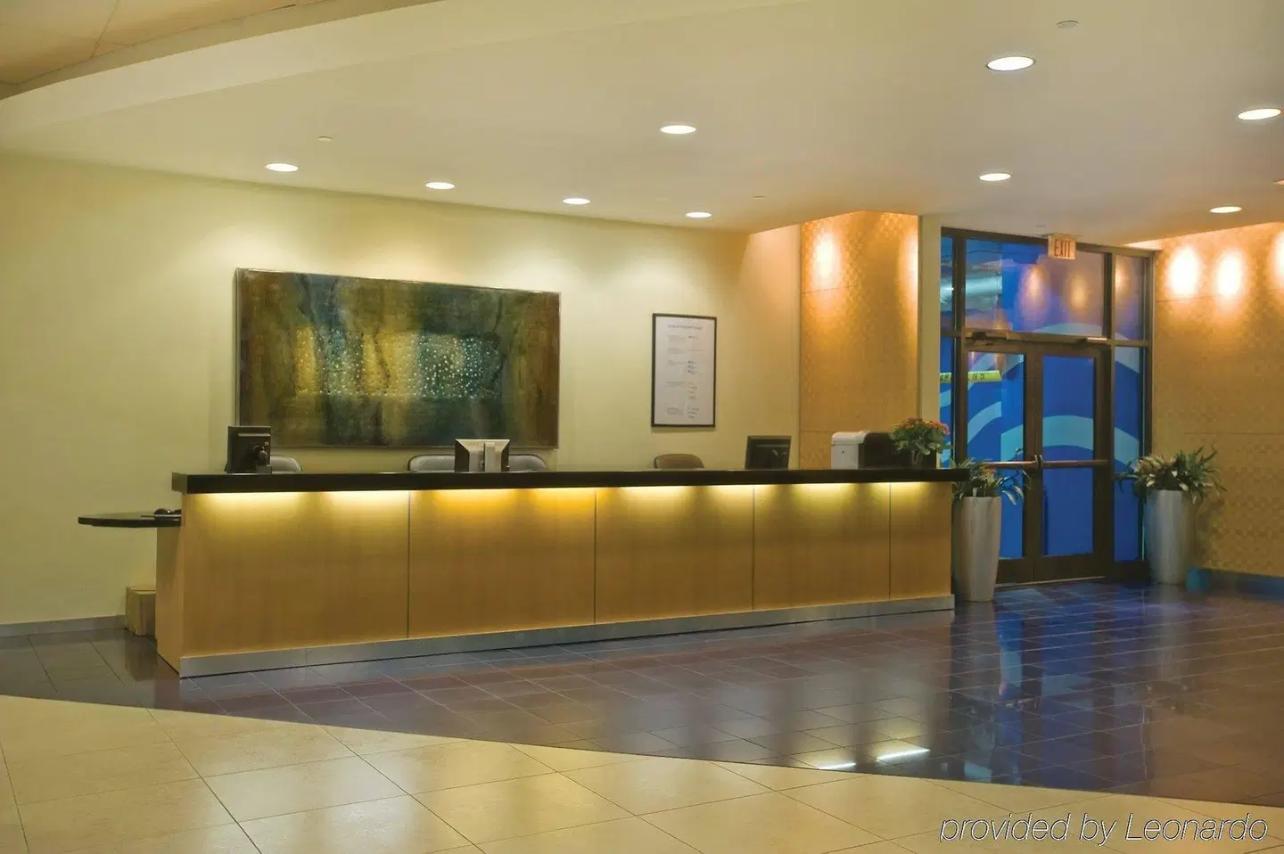 Wyndham Skyline Tower LOUNGE_LOBBY