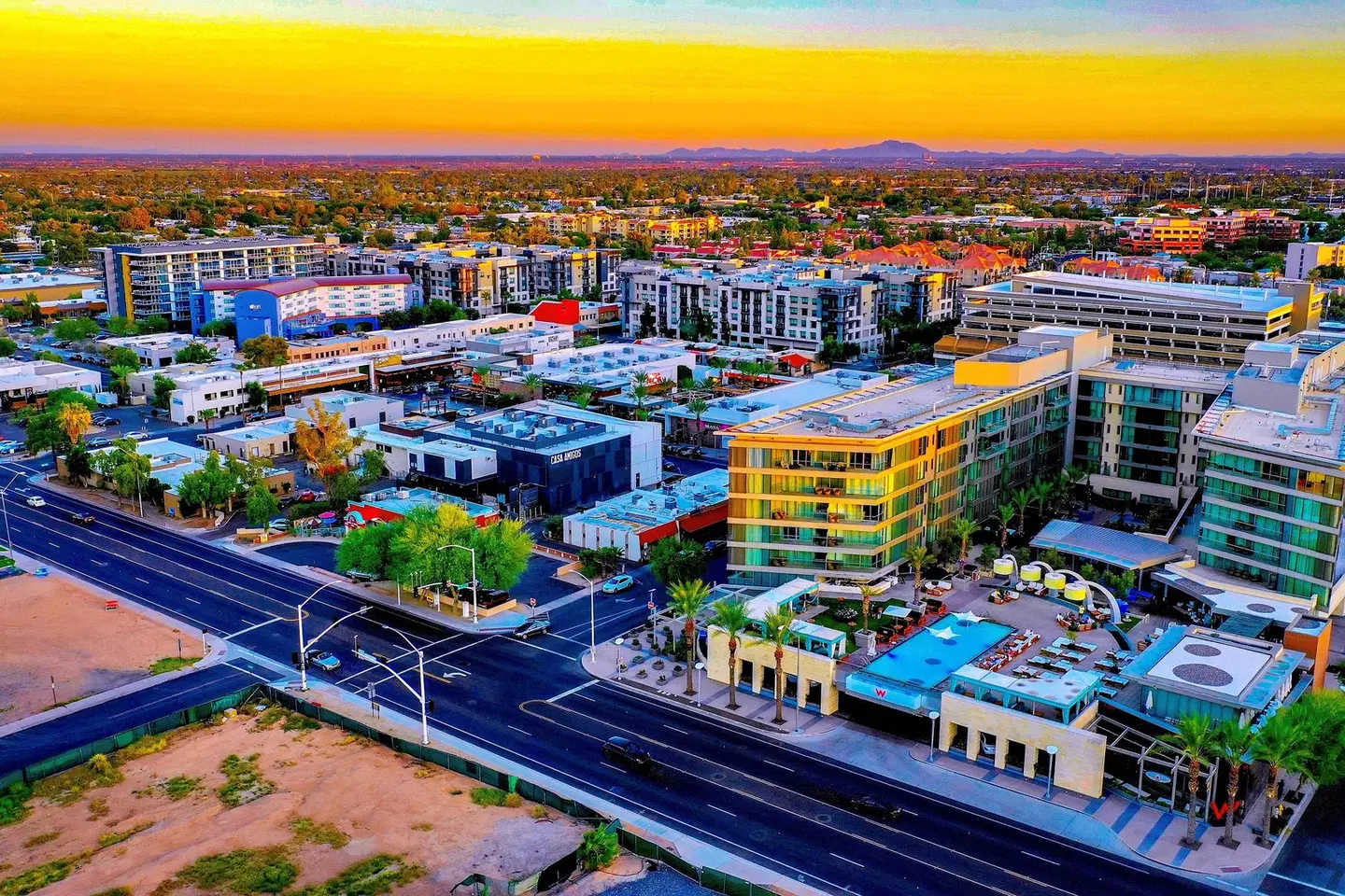 W Scottsdale EXTERIOR