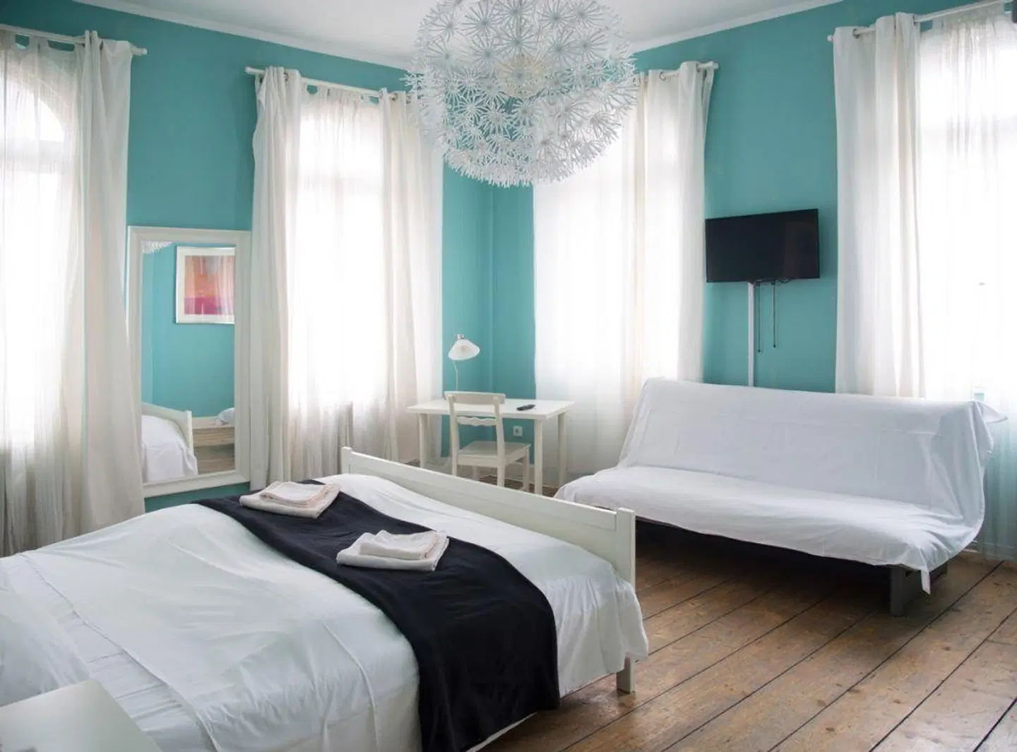 Hemingway's ROOM_EXAMPLE