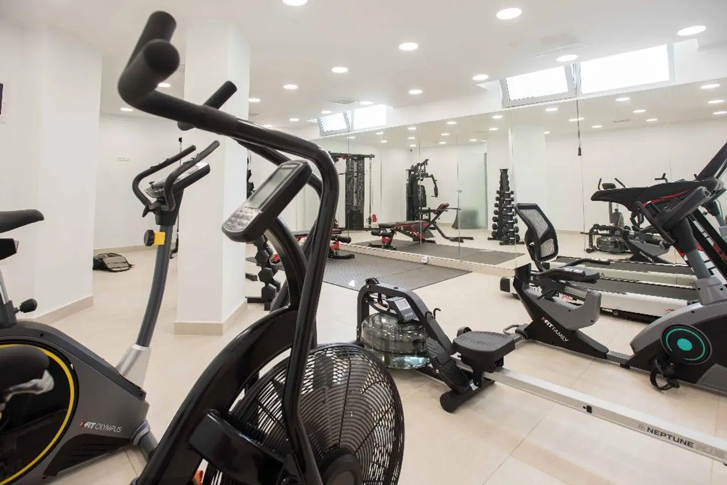 Aeolos Beach Resort Malia SPORTS_AND_LEISURE