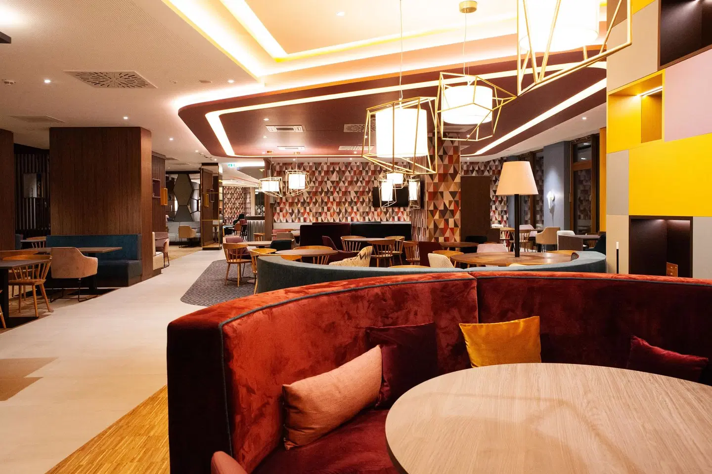 Hampton By Hilton Stuttgart Airport Bar
