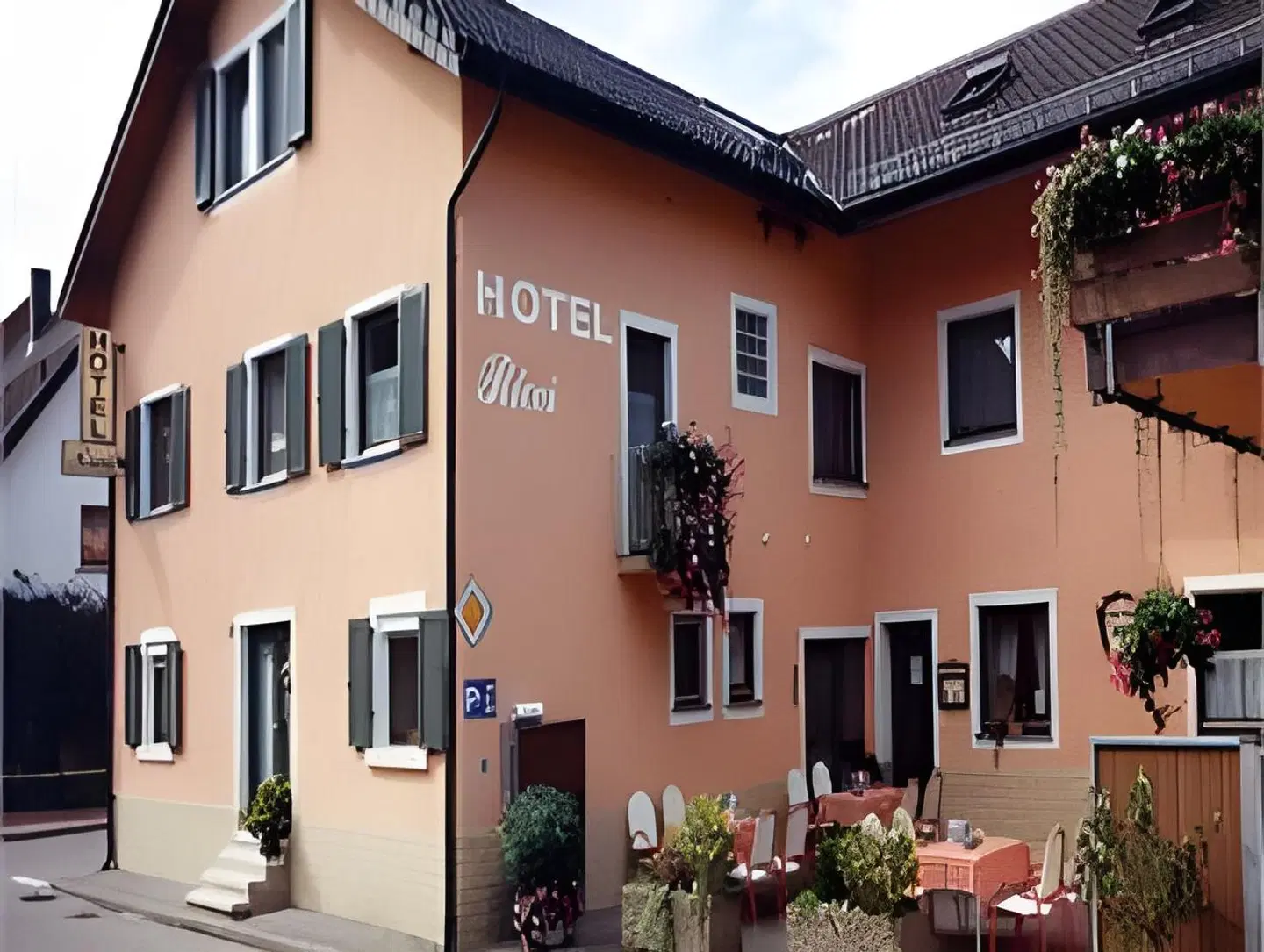 Ricci EXTERIOR