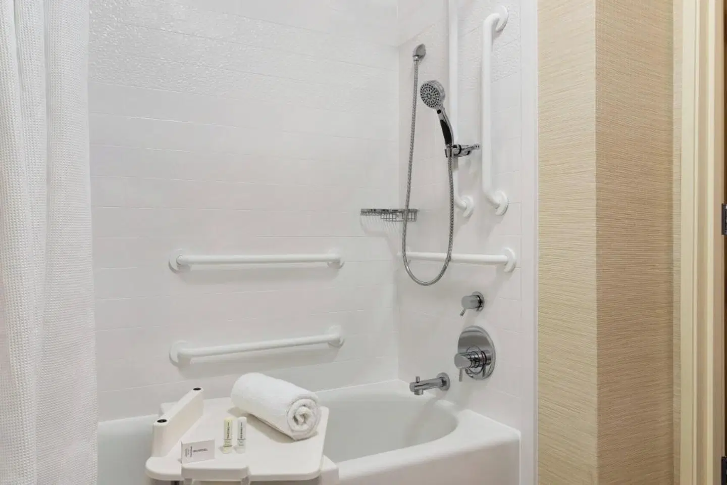 Fairfield Inn by Marriott Deptford Badezimmer
