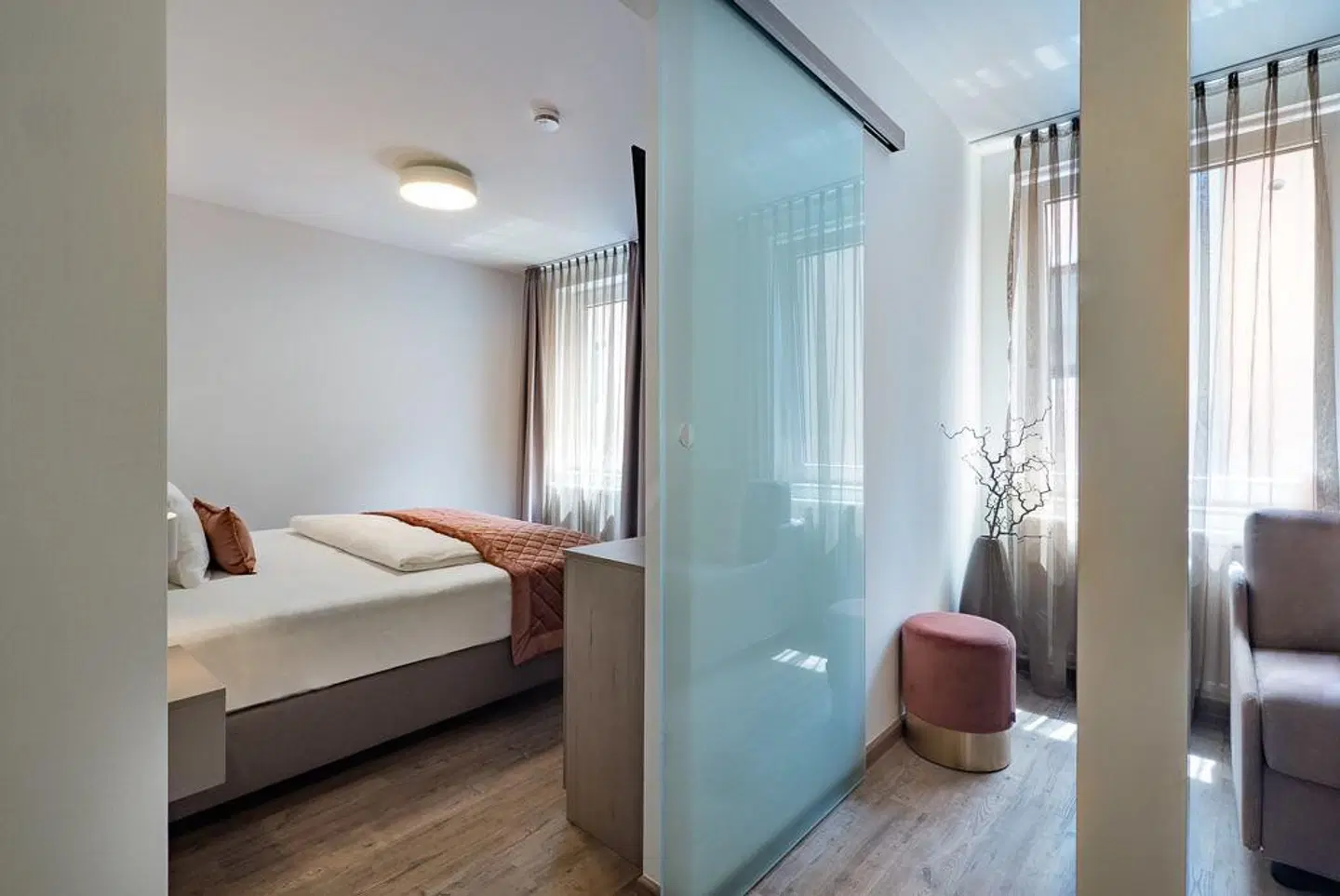 Hotel Rose Baden-Baden ROOM_EXAMPLE