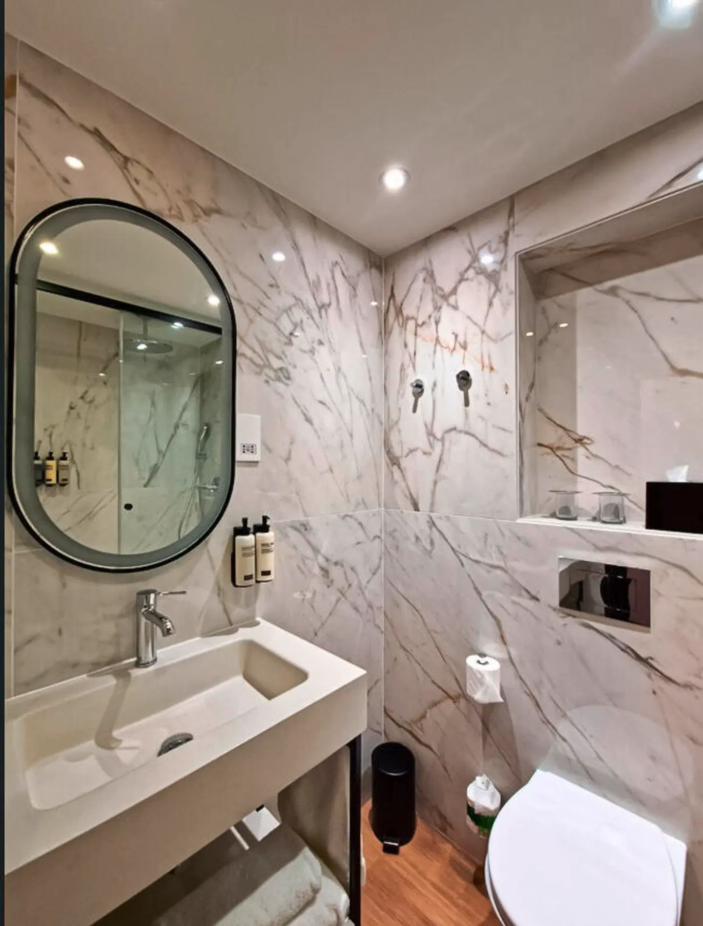 H10 London Waterloo Badezimmer