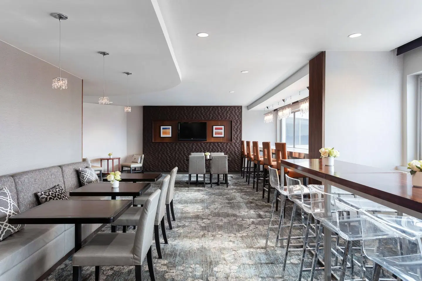 Delta Hotels by Marriott Woodbridge Bar