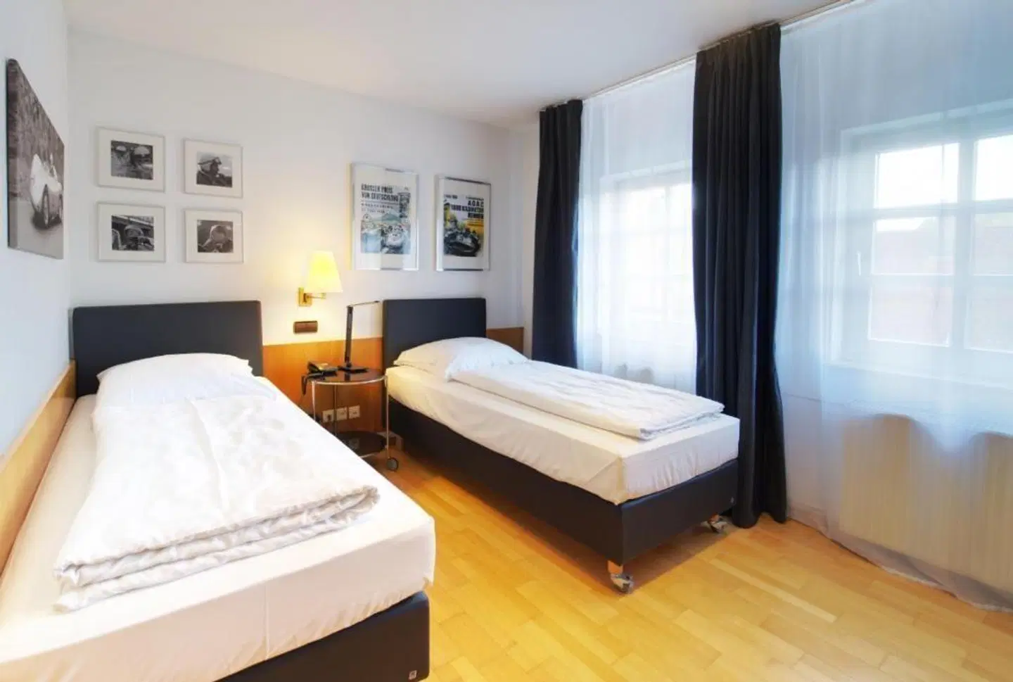 Reinhardts ROOM_EXAMPLE