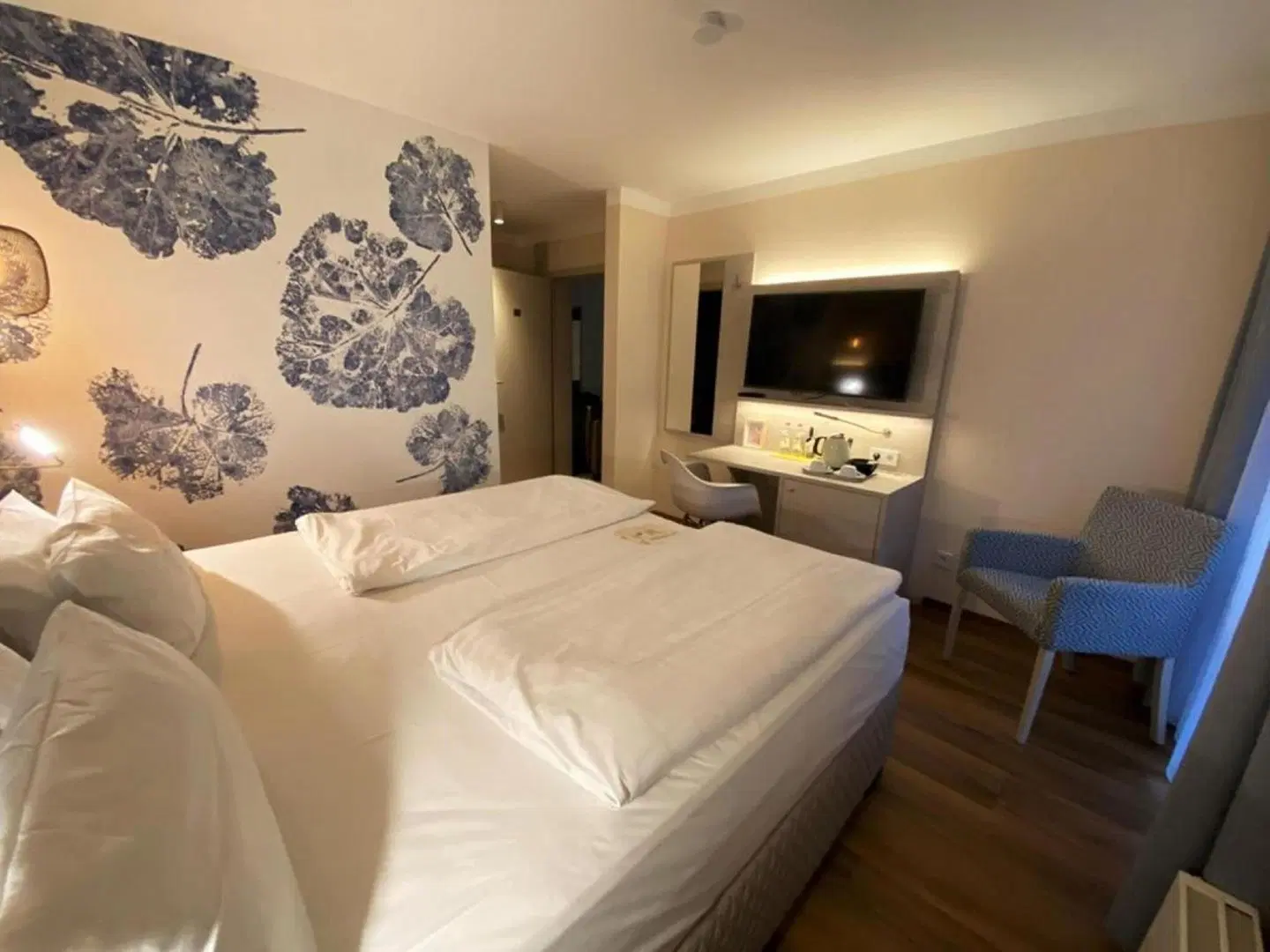 Safranberg Hotel ROOM_EXAMPLE