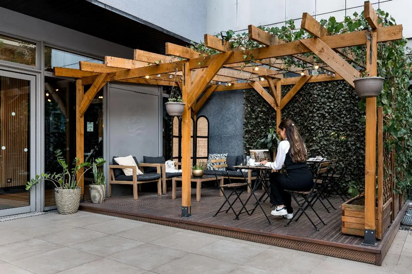 Quality Suites Lyon 7 Lodge Terrasse