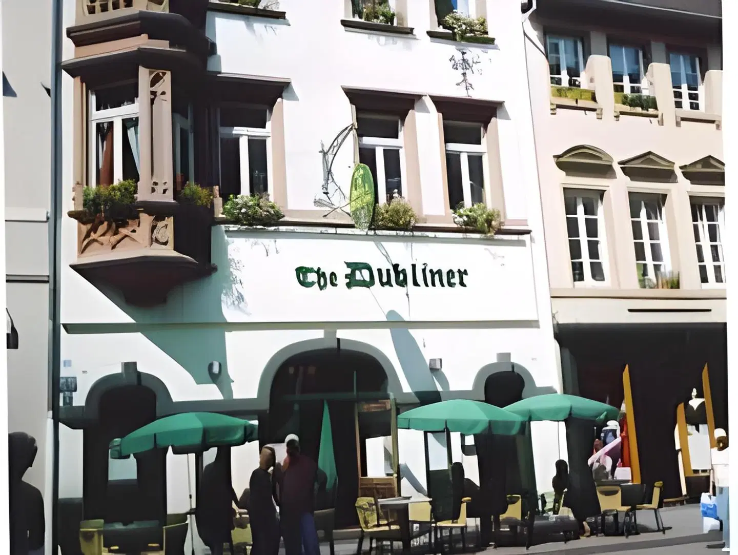 The Dubliner & Irish Pub EXTERIOR