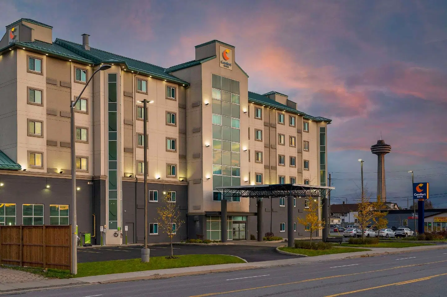 MOTEL 6 NIAGARA FALLS EXTERIOR