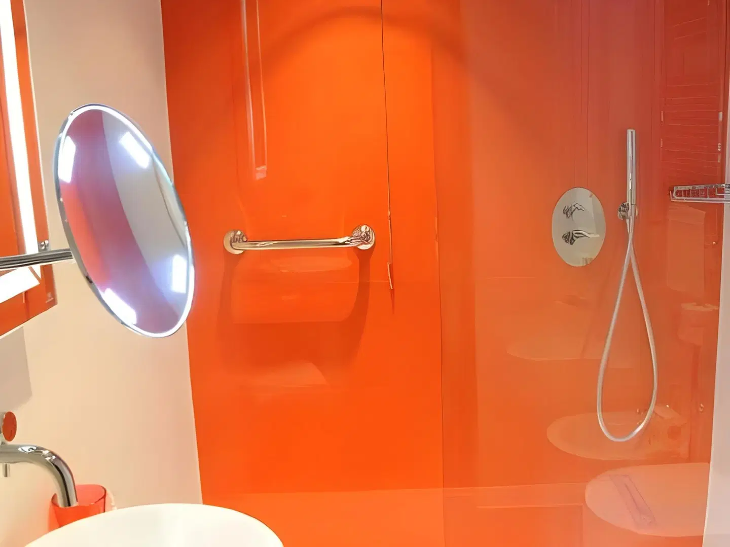 Antares Hotel Rubens Badezimmer