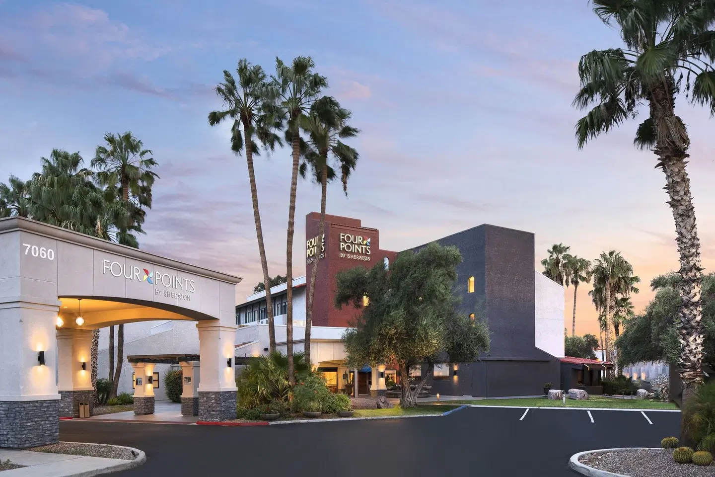 Four Points by Sheraton Tucson Airport EXTERIOR