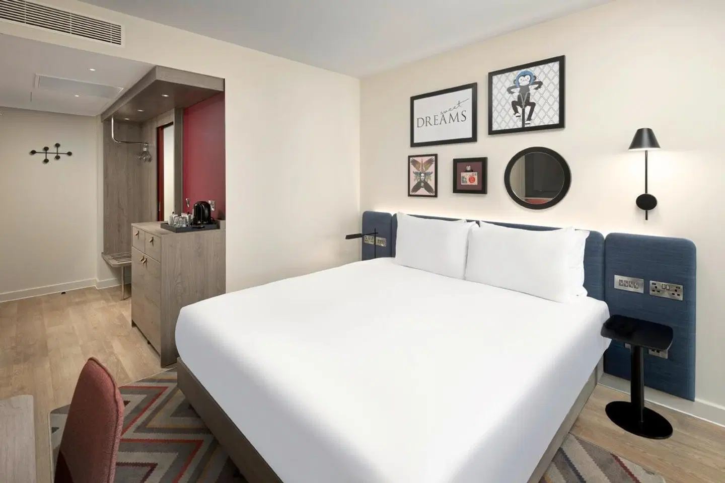 Hampton by Hilton London City ROOM_EXAMPLE