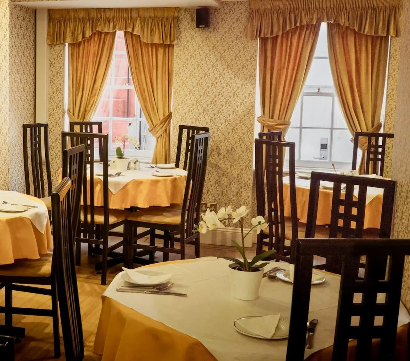 Athena Hotel Restaurant