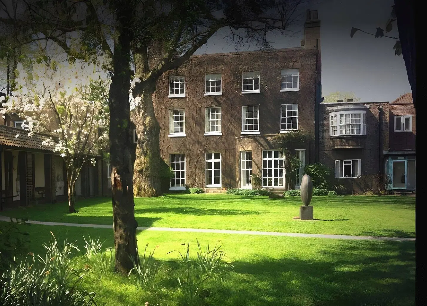 The Royal Foundation of St Katharine EXTERIOR