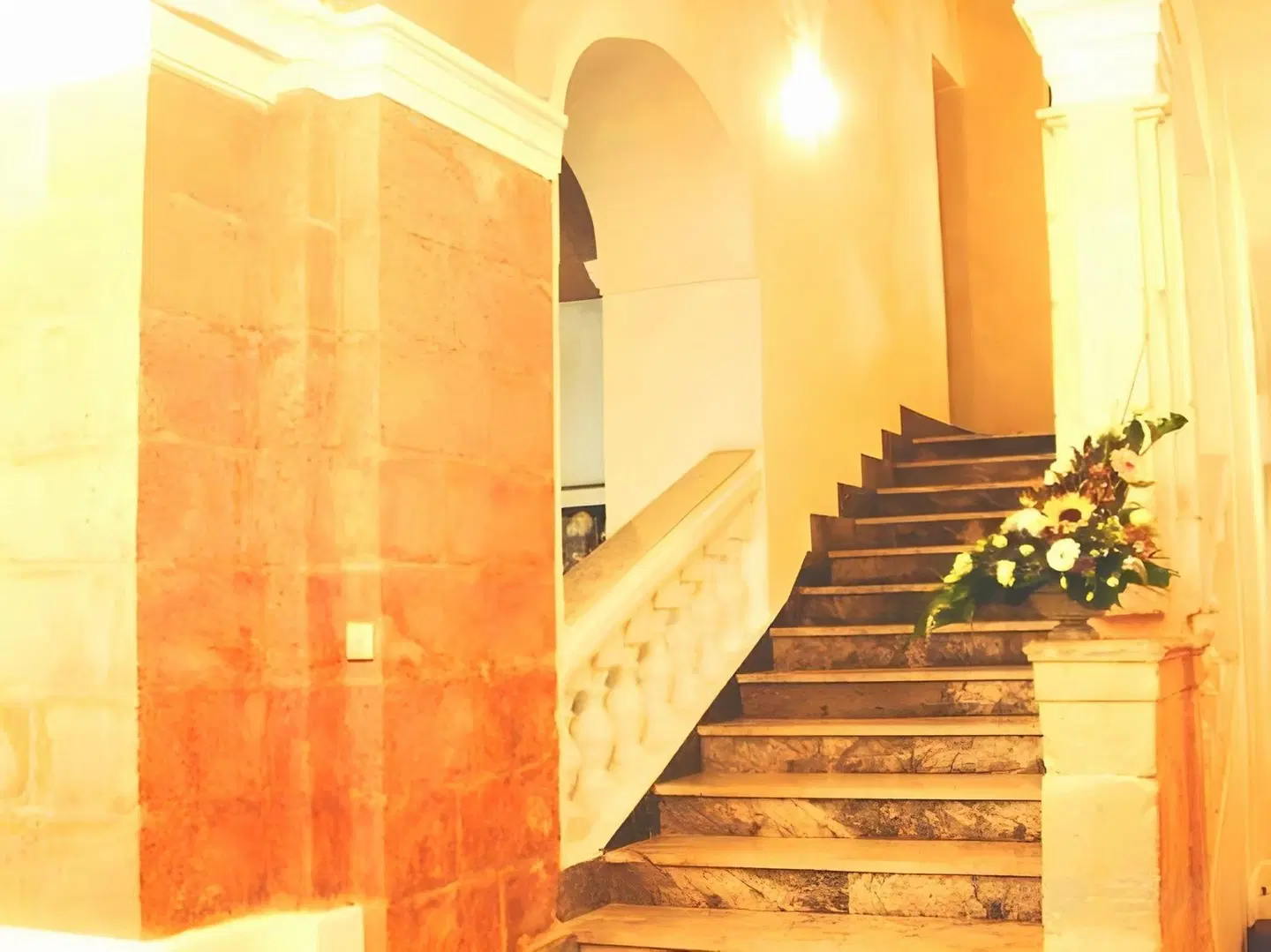 Castille Hotel HEALTH_BEAUTY