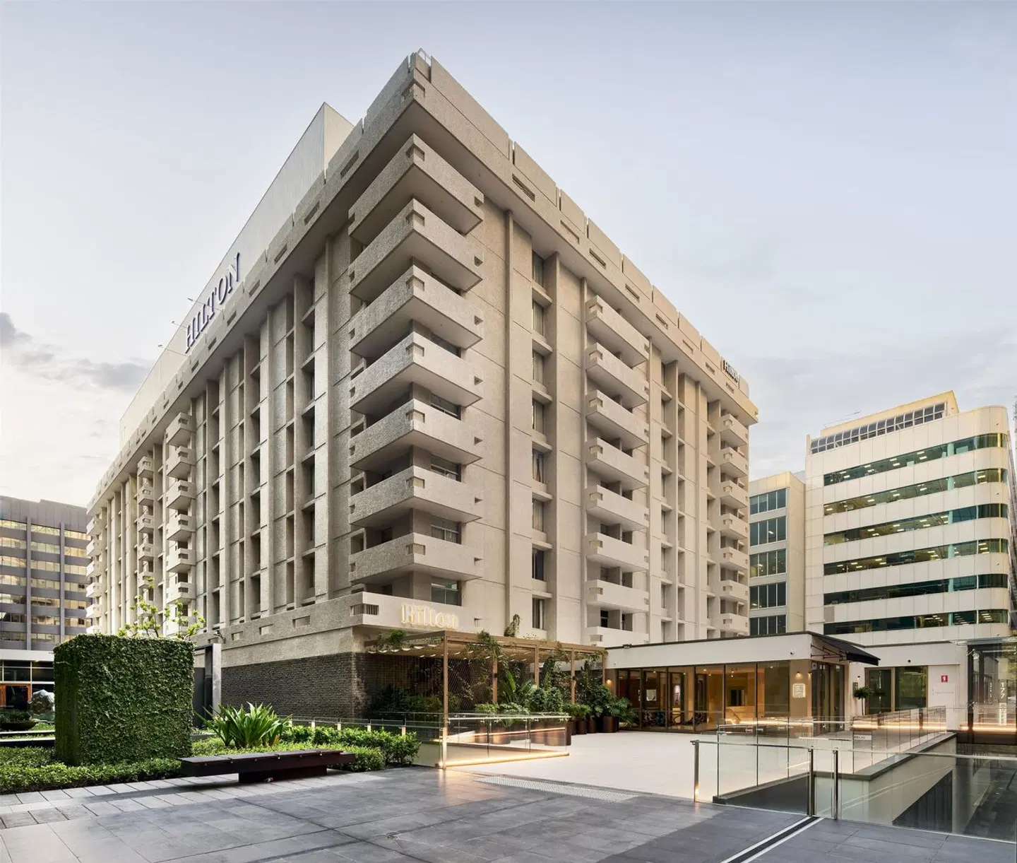 Hilton Perth Parmelia EXTERIOR