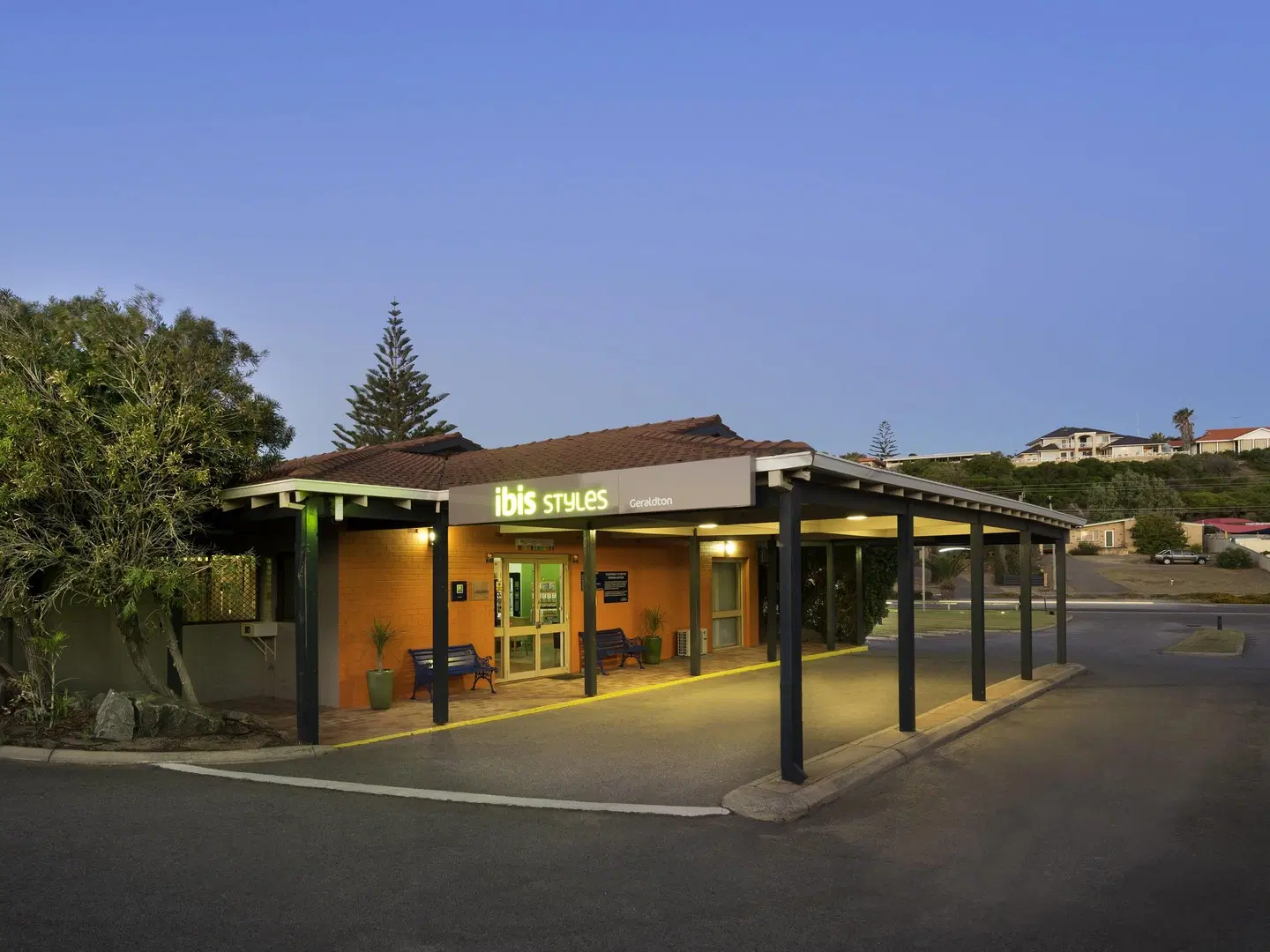 ibis Styles Geraldton EXTERIOR
