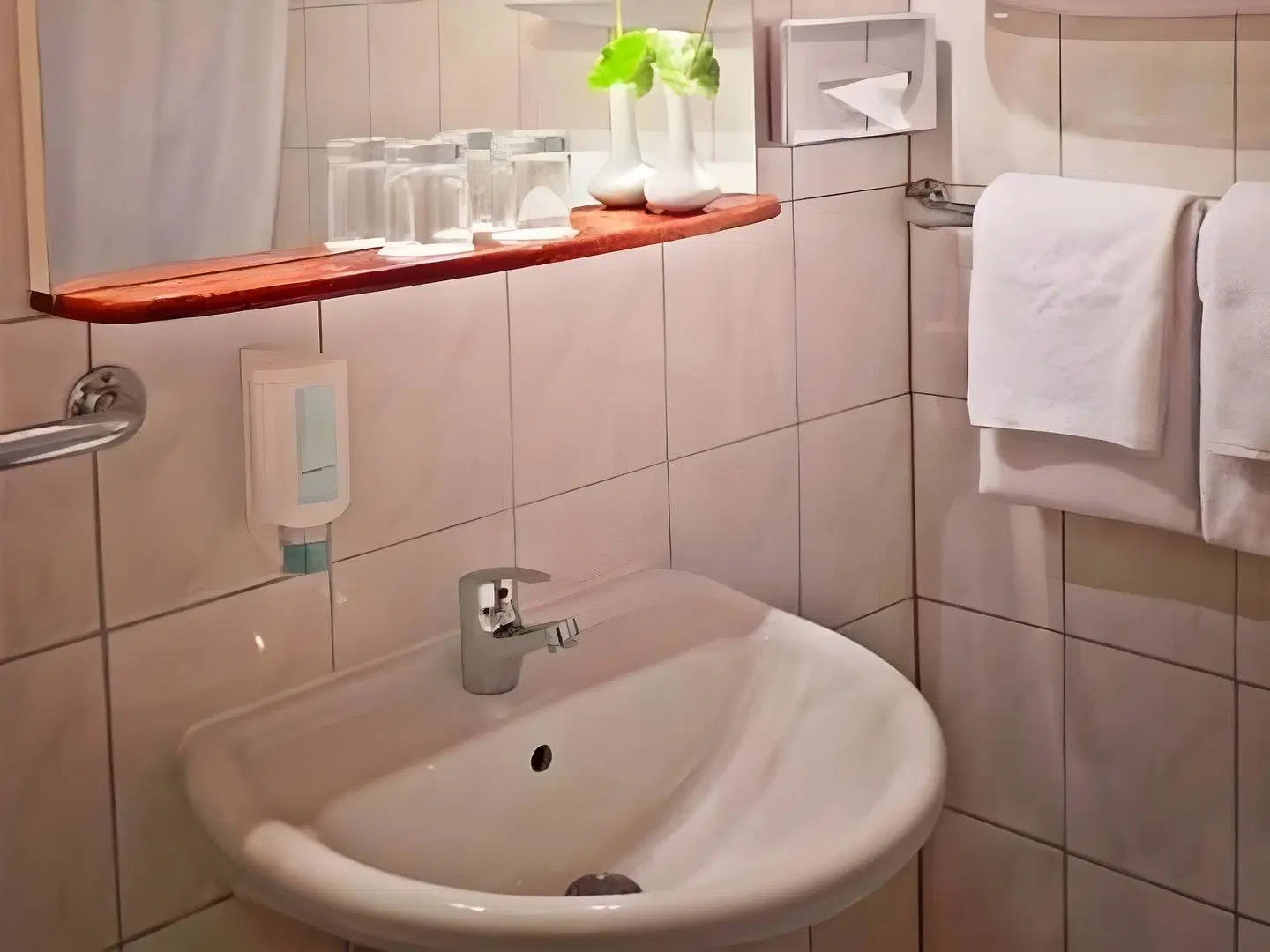 Berlin Hotel by Safestay Badezimmer