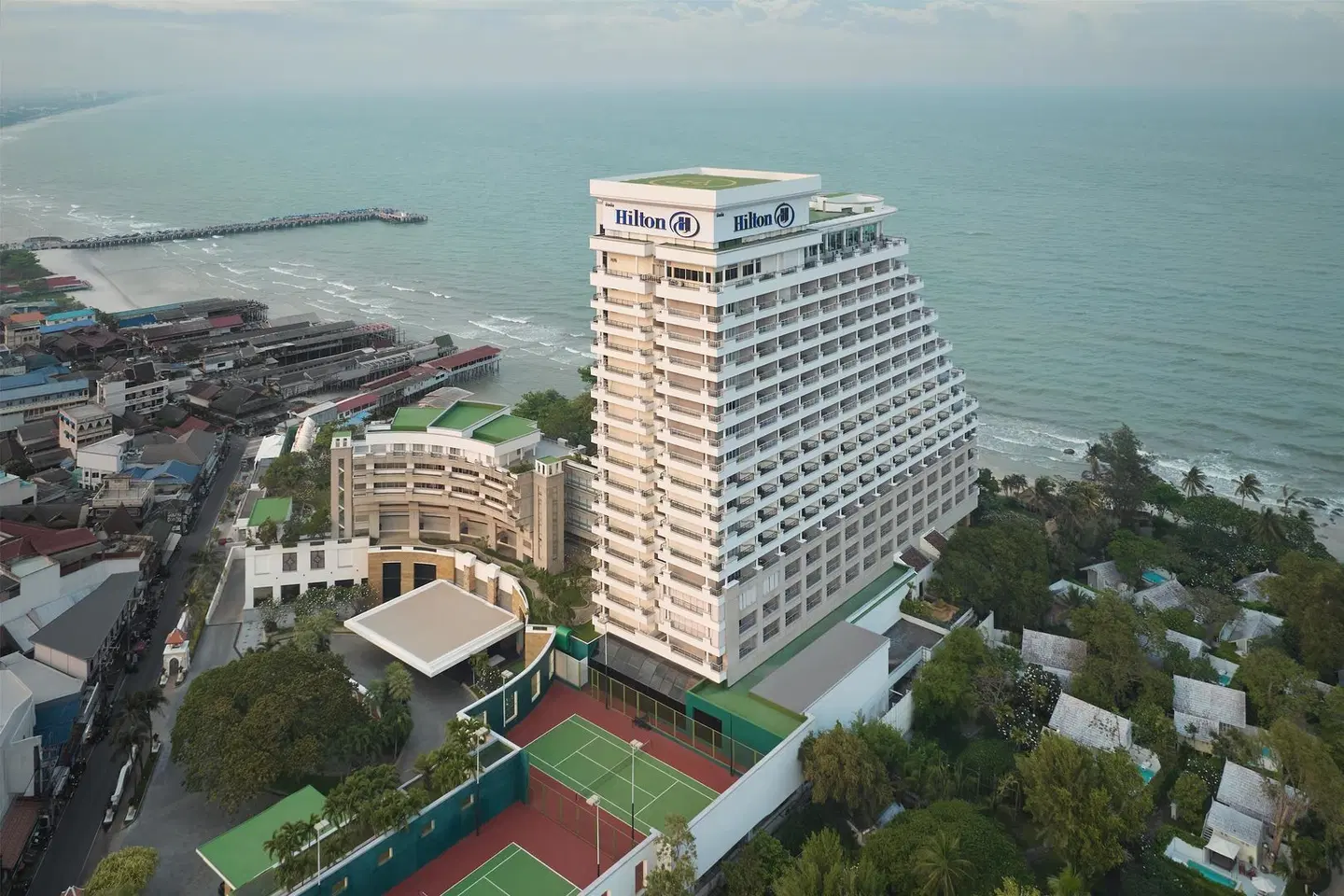 Hilton Hua Hin Resort & Spa EXTERIOR