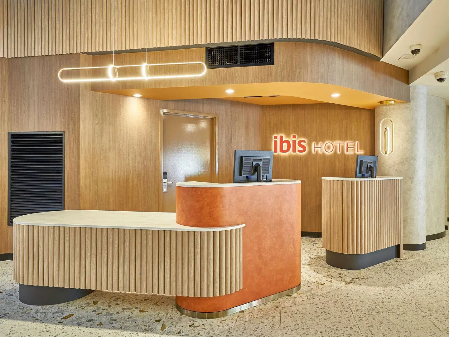 ibis Perth LOUNGE_LOBBY