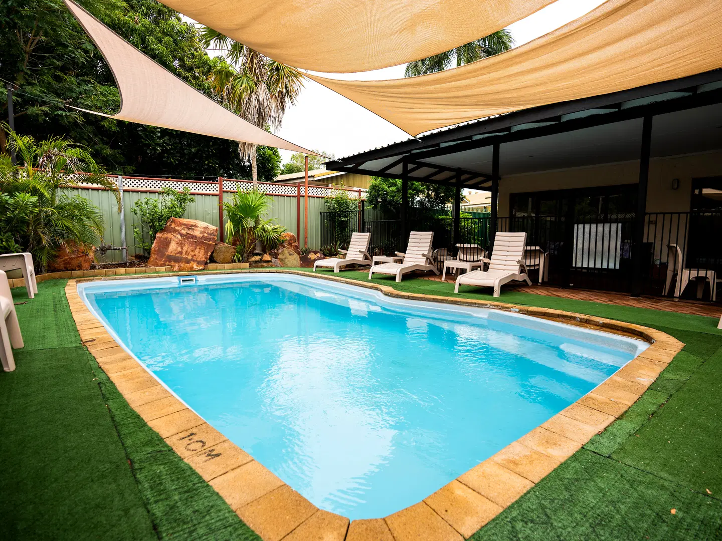 Kimberley Croc Motel OUTDOOR_POOL
