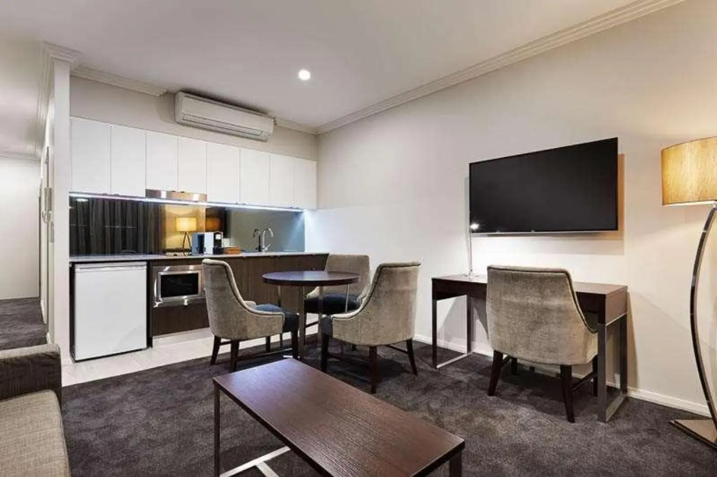 Attika Hotel LOUNGE_LOBBY