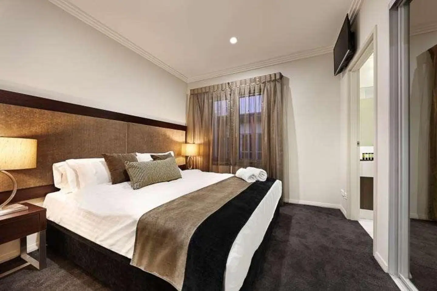 Attika Hotel ROOM_EXAMPLE