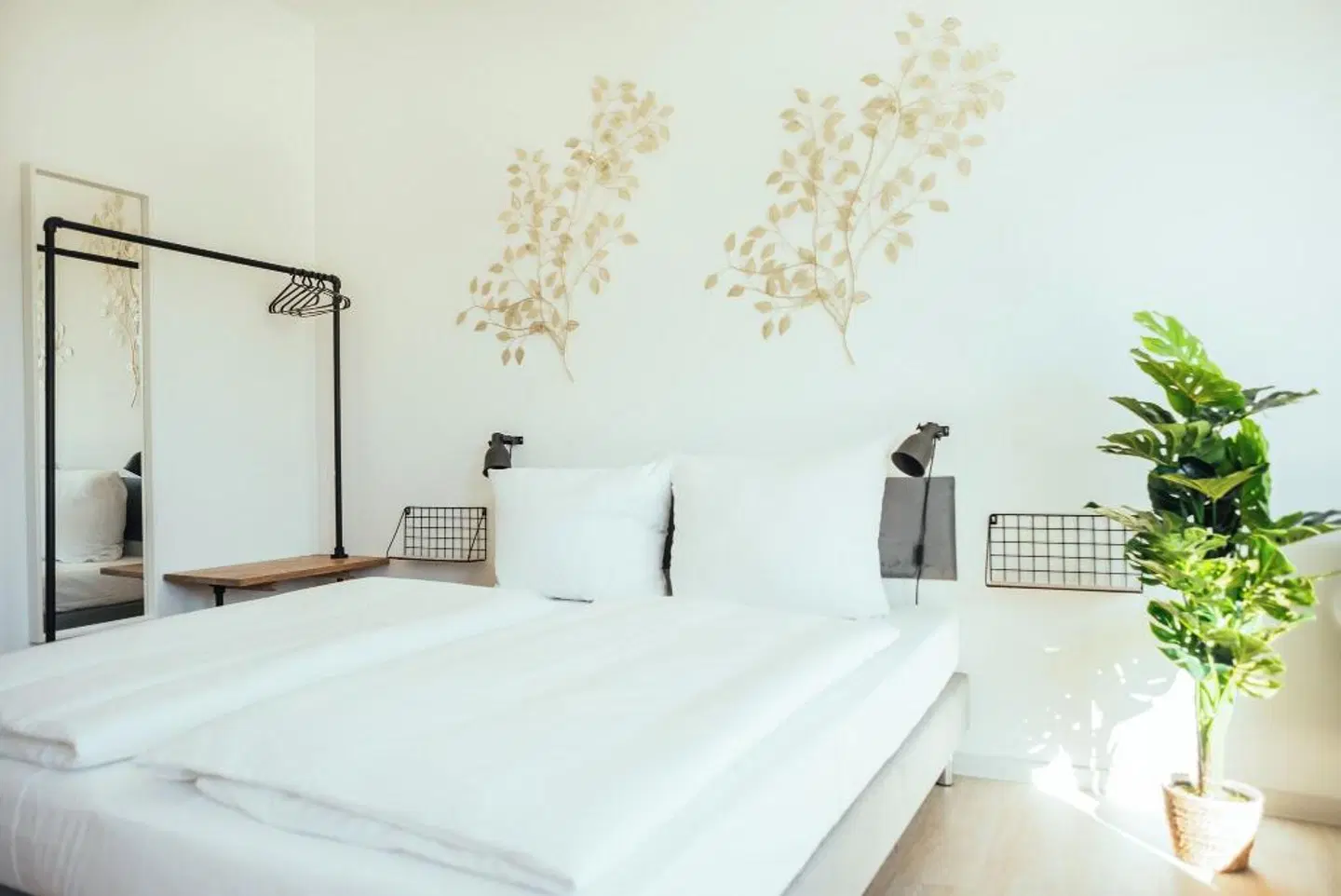 The Rix Studios & Suites ROOM_EXAMPLE