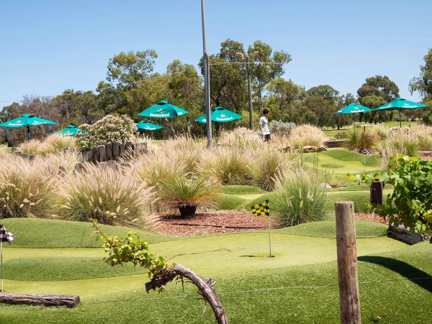 Novotel Swan Valley Vines Resort Hotel Garten