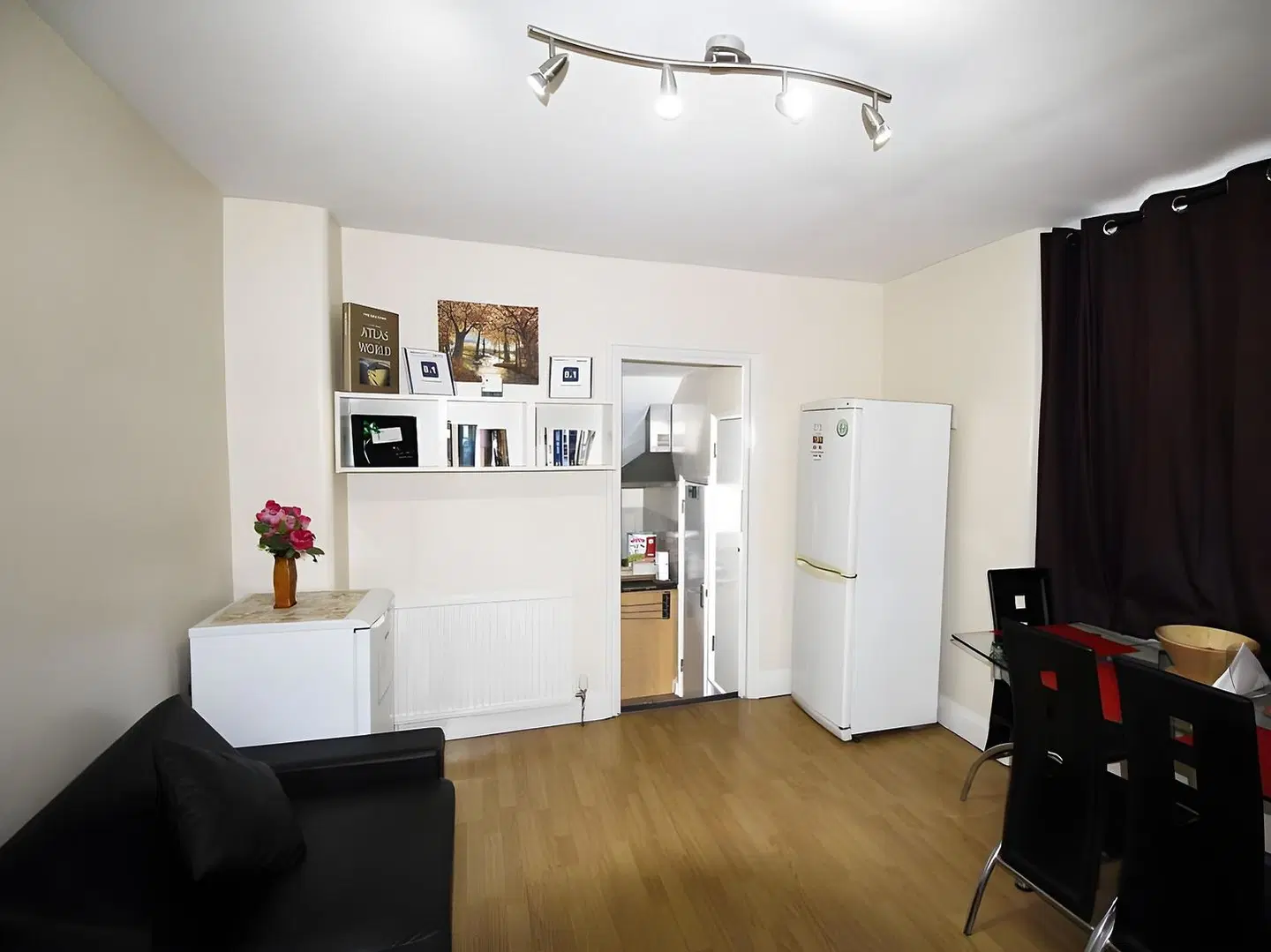 Flexistay Aparthotel ROOM_EXAMPLE