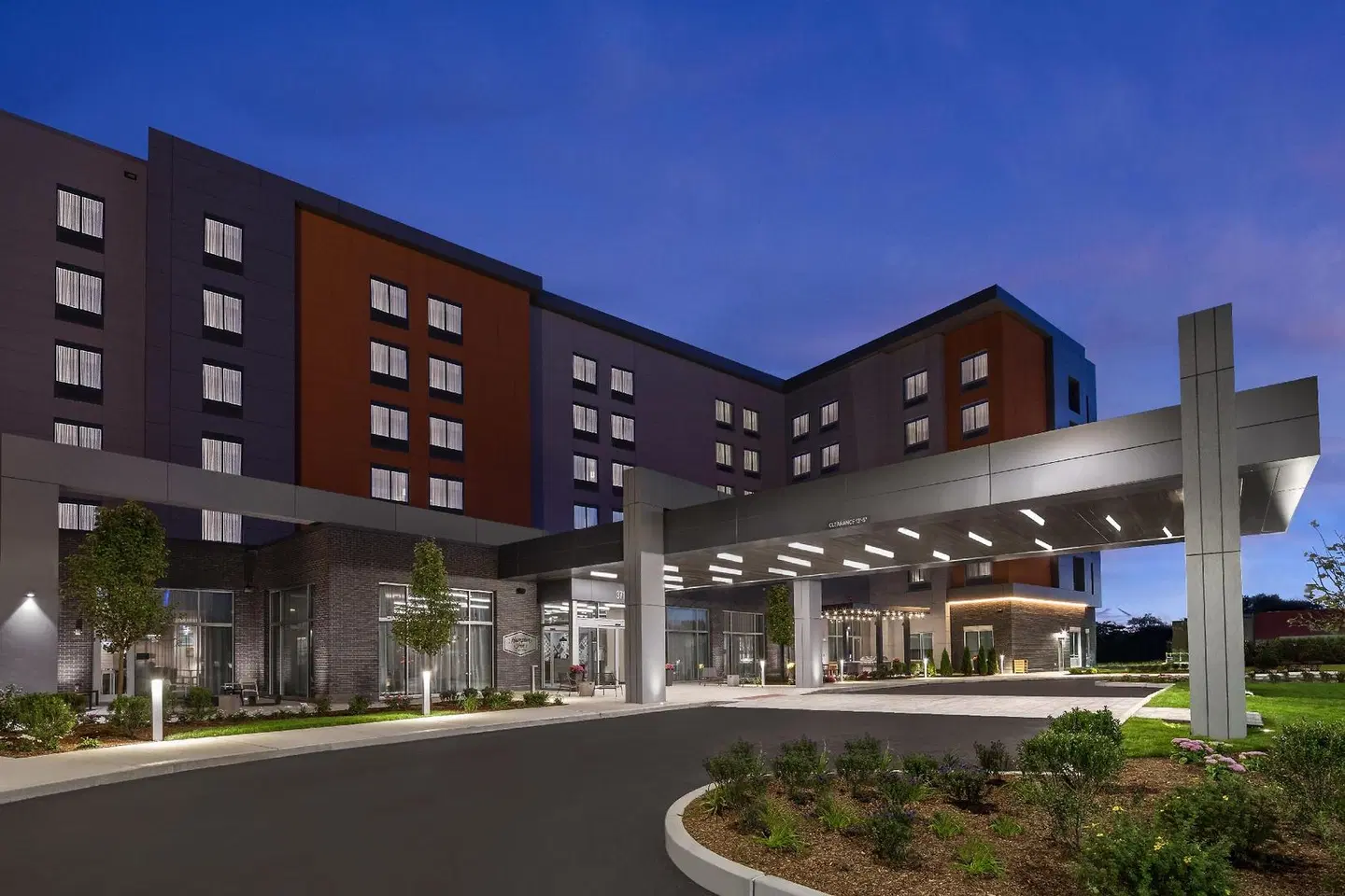 Hampton Inn Woburn Boston EXTERIOR