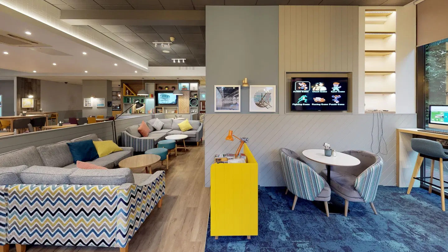 Holiday Inn Bournemouth by IHG Restaurant