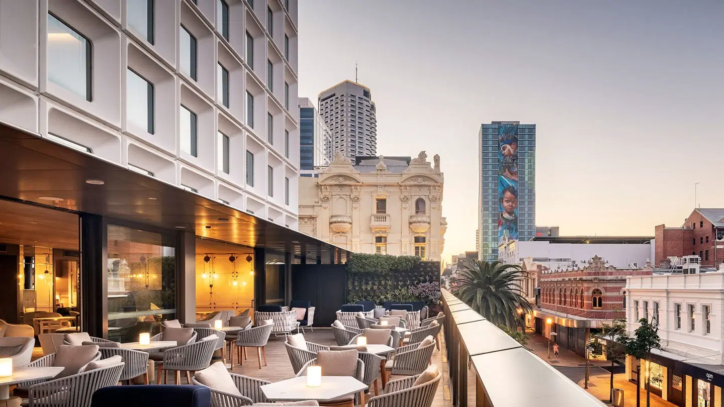 Intercontinental Perth City Centre by IHG Terrasse