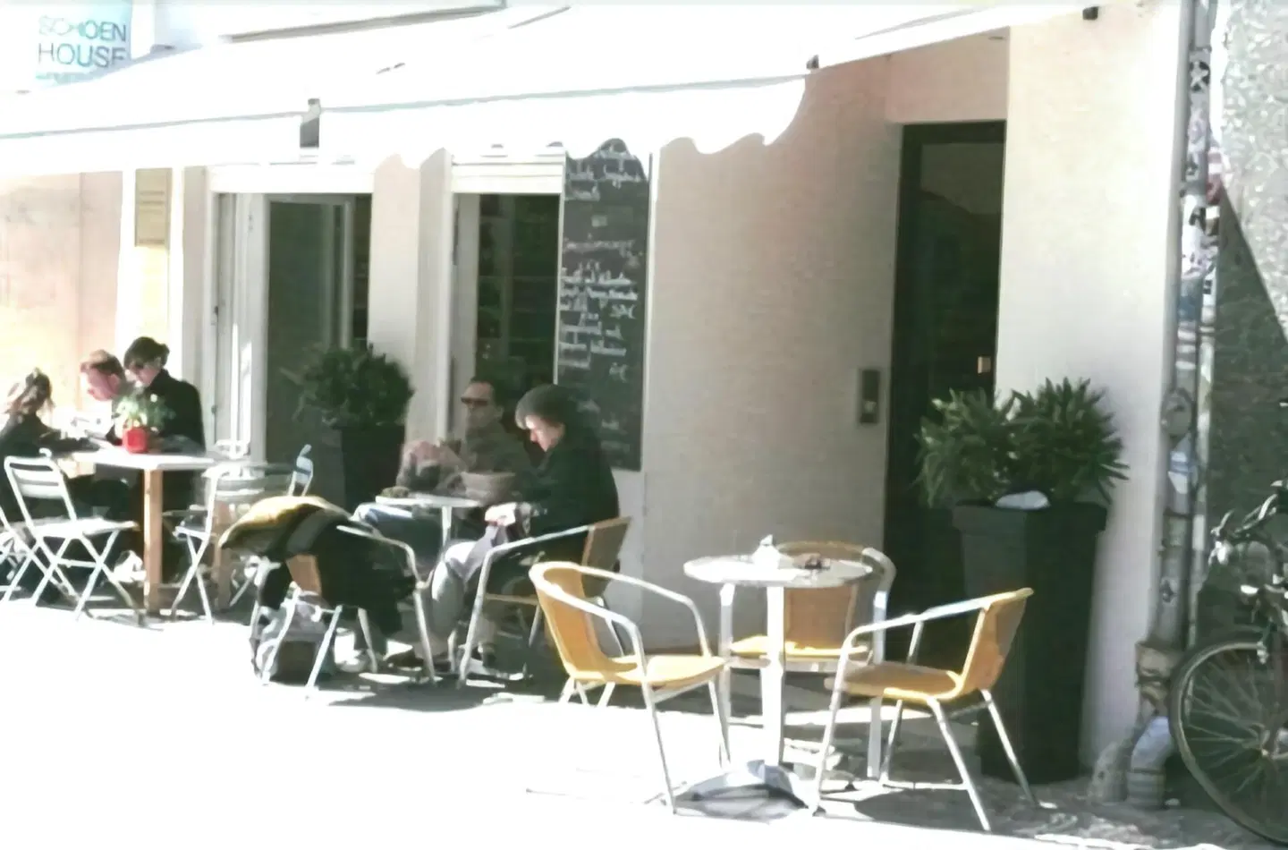 Schoenhouse by Limehome Terrasse